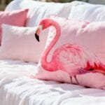 Flamingo Summer Pillows: Playful Pink Dcor Ideas
