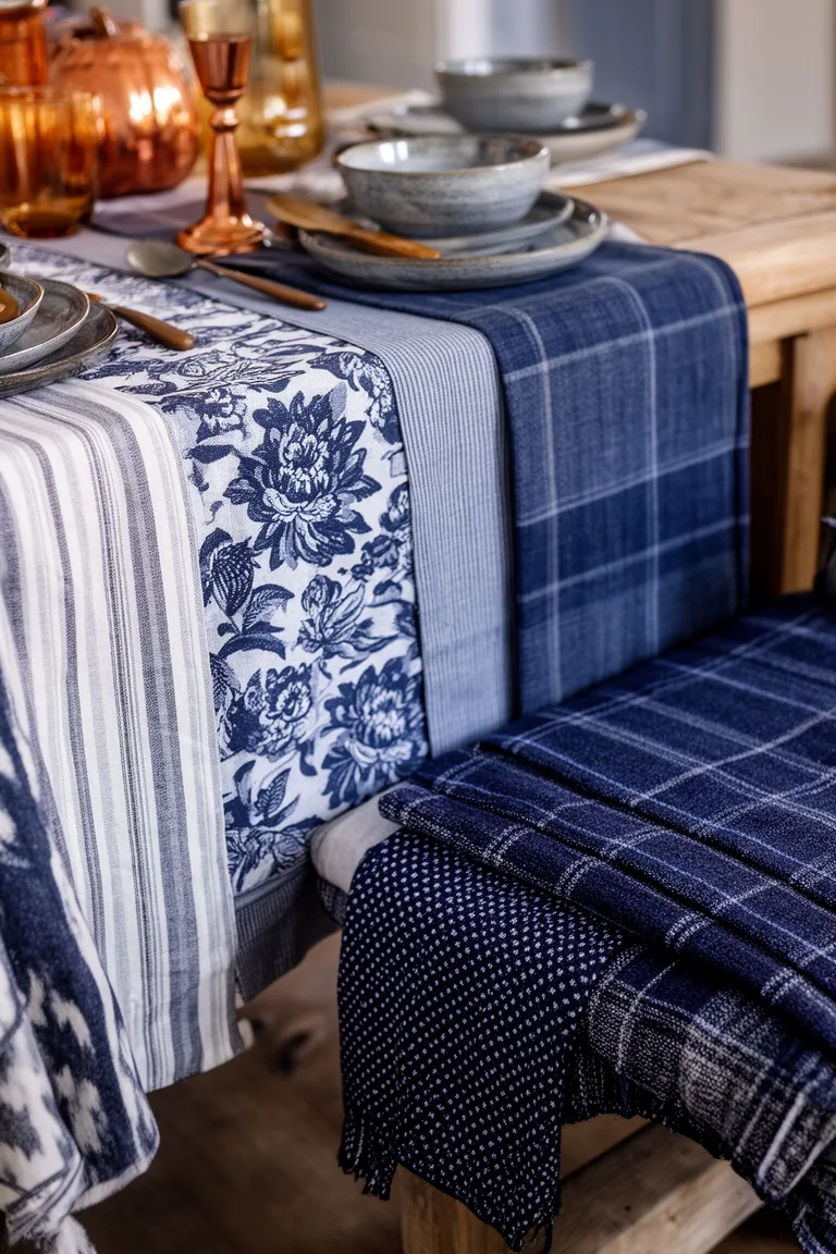 Cozy blue fall table textiles, idea 5