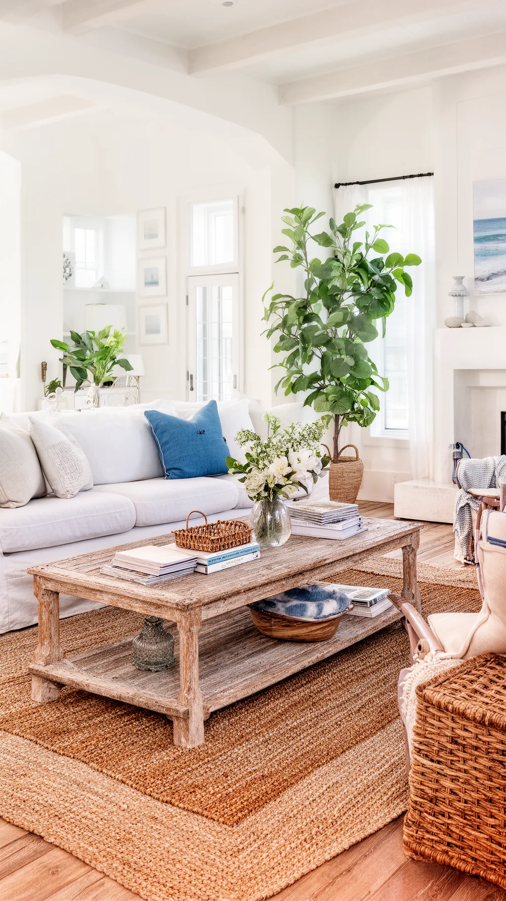 Natural-fiber rug grounding a breezy summer living room (5 of 5)