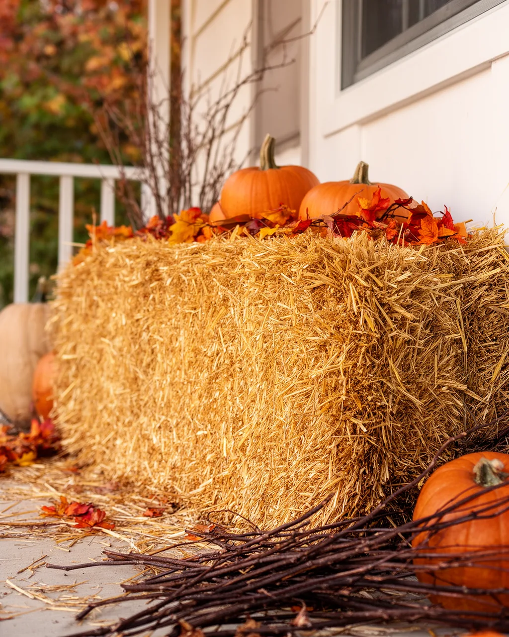Budget hay bale display